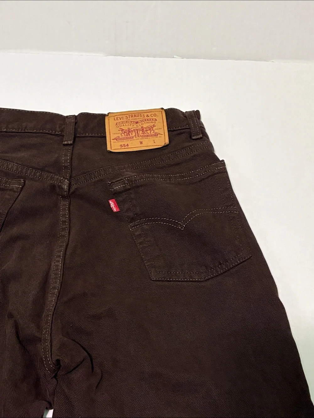 Levi’s 554 Men’s Vintage Size 31 X 36 Relaxed Fit Straight Leg Brown Jeans